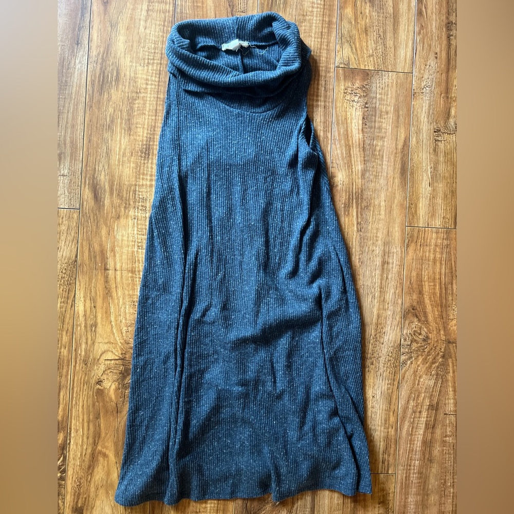Boutique sleeveless sweater dress with cowl neck